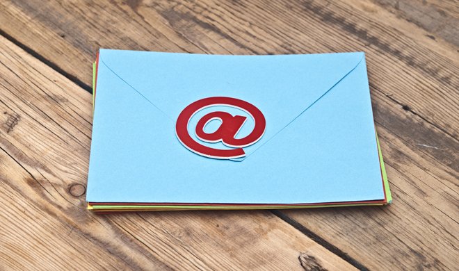Brief oder Brieftaube? – Internet- und Postüberwachung stoppen!